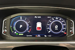 musta Volkswagen Tiguan 2023 kuva 20.