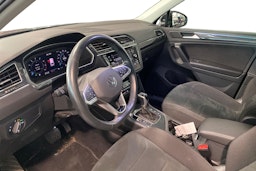 musta Volkswagen Tiguan 2023 kuva 3.