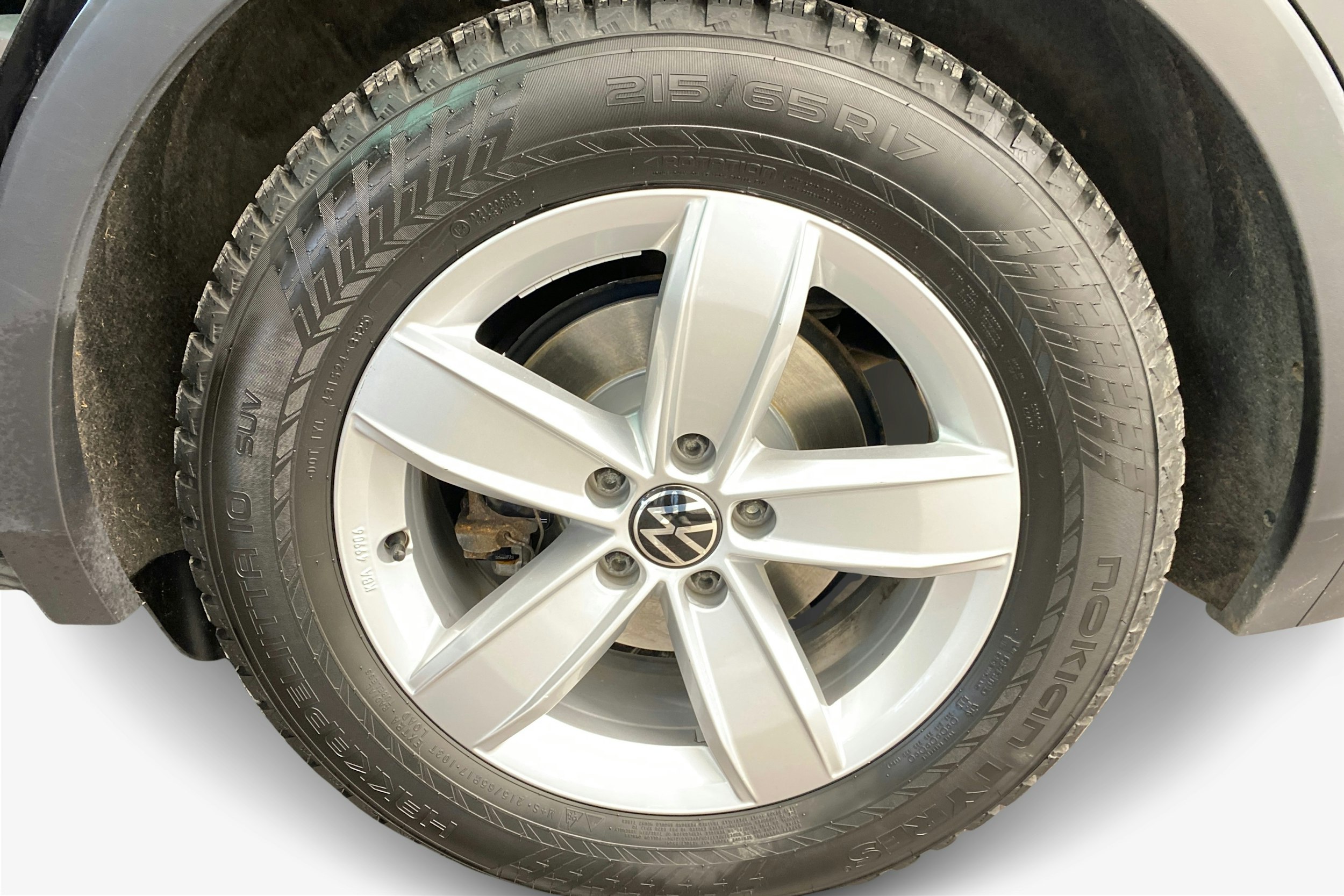 musta Volkswagen Tiguan 2023 kuva 11.