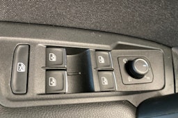 musta Volkswagen Tiguan 2023 kuva 20.