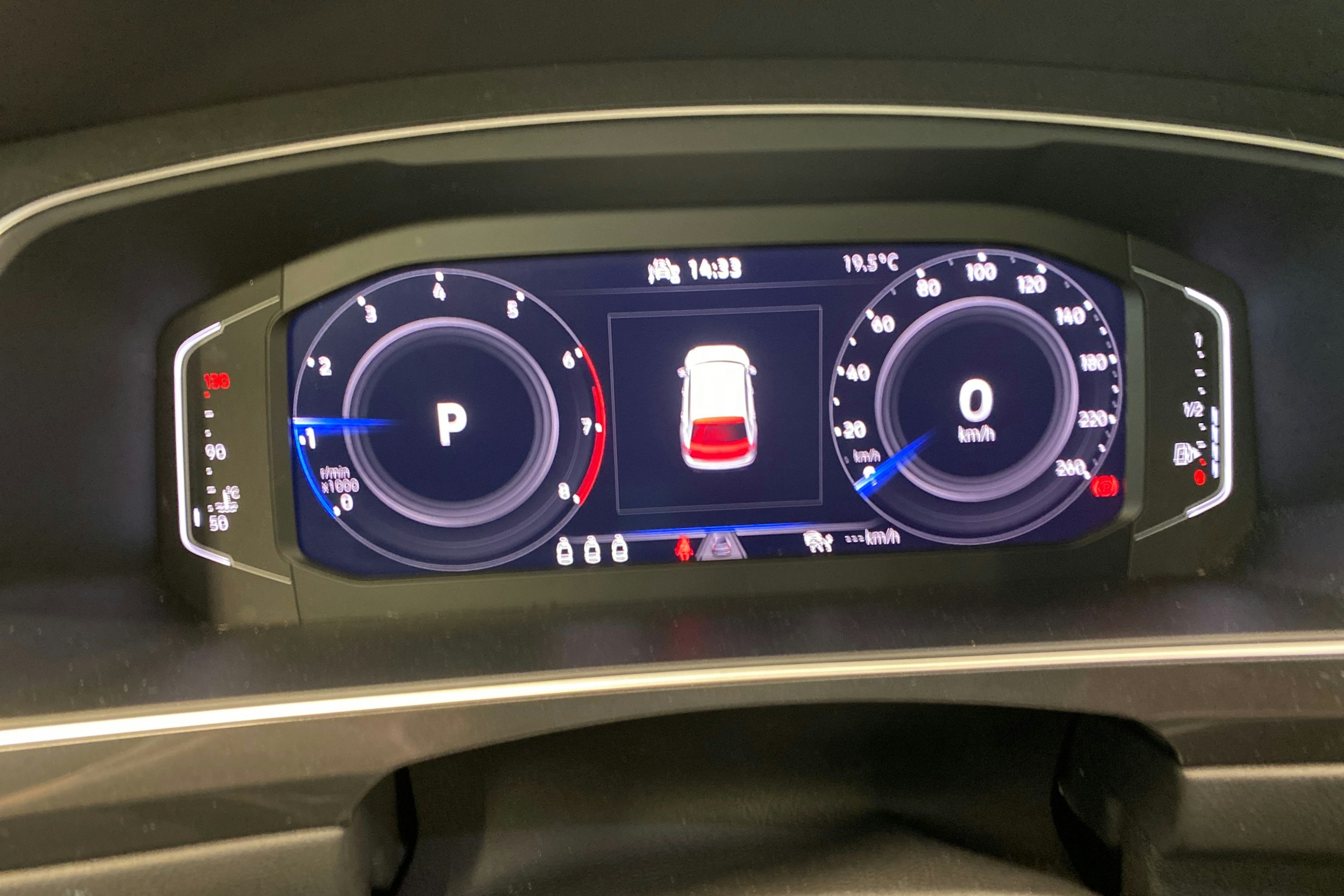 musta Volkswagen Tiguan 2023 kuva 24.