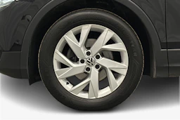 musta Volkswagen Tiguan 2023 kuva 12.