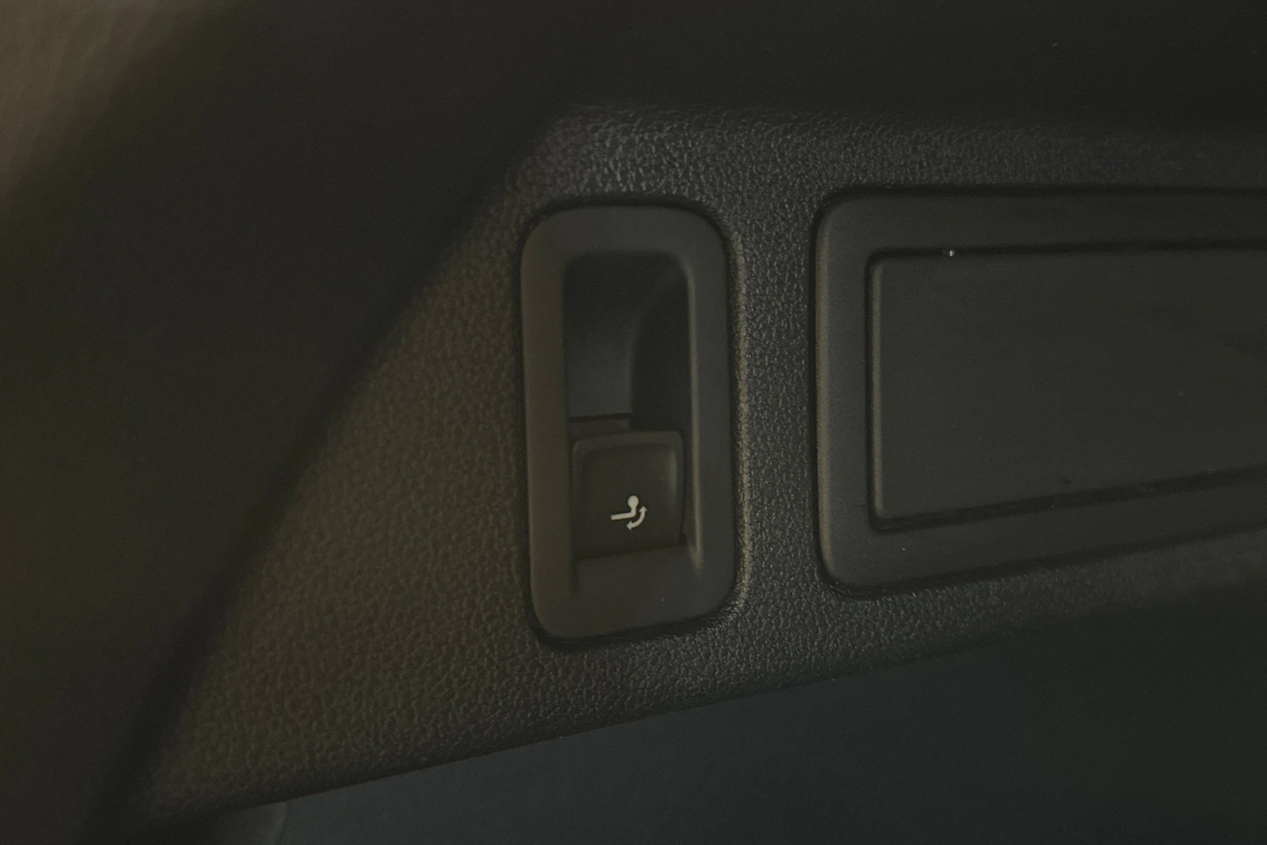 musta Volkswagen Tiguan 2023 kuva 17.