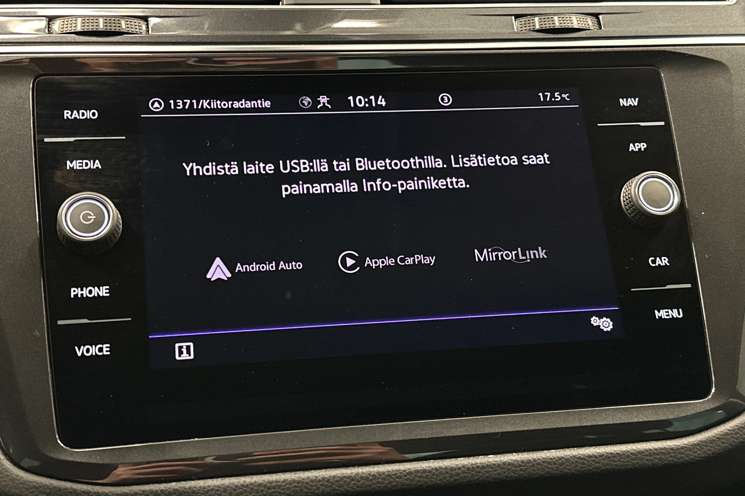 musta Volkswagen Tiguan 2023 kuva 27.