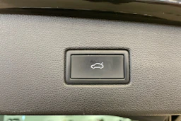 musta Volkswagen Tiguan 2023 kuva 17.