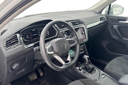 valkoinen Volkswagen Tiguan 2023 kuva 3.