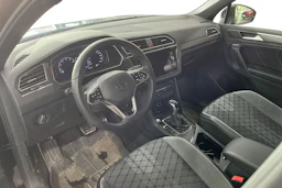 musta Volkswagen Tiguan 2023 kuva 8.