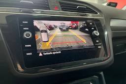 musta Volkswagen Tiguan 2023 kuva 19.