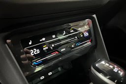 musta Volkswagen Tiguan 2023 kuva 24.