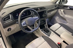 valkoinen Volkswagen Tiguan 2023 kuva 3.