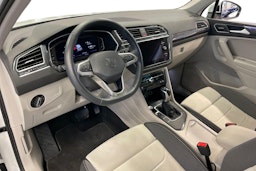 valkoinen Volkswagen Tiguan 2023 kuva 7.