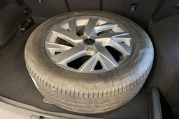 valkoinen Volkswagen Tiguan 2023 kuva 13.