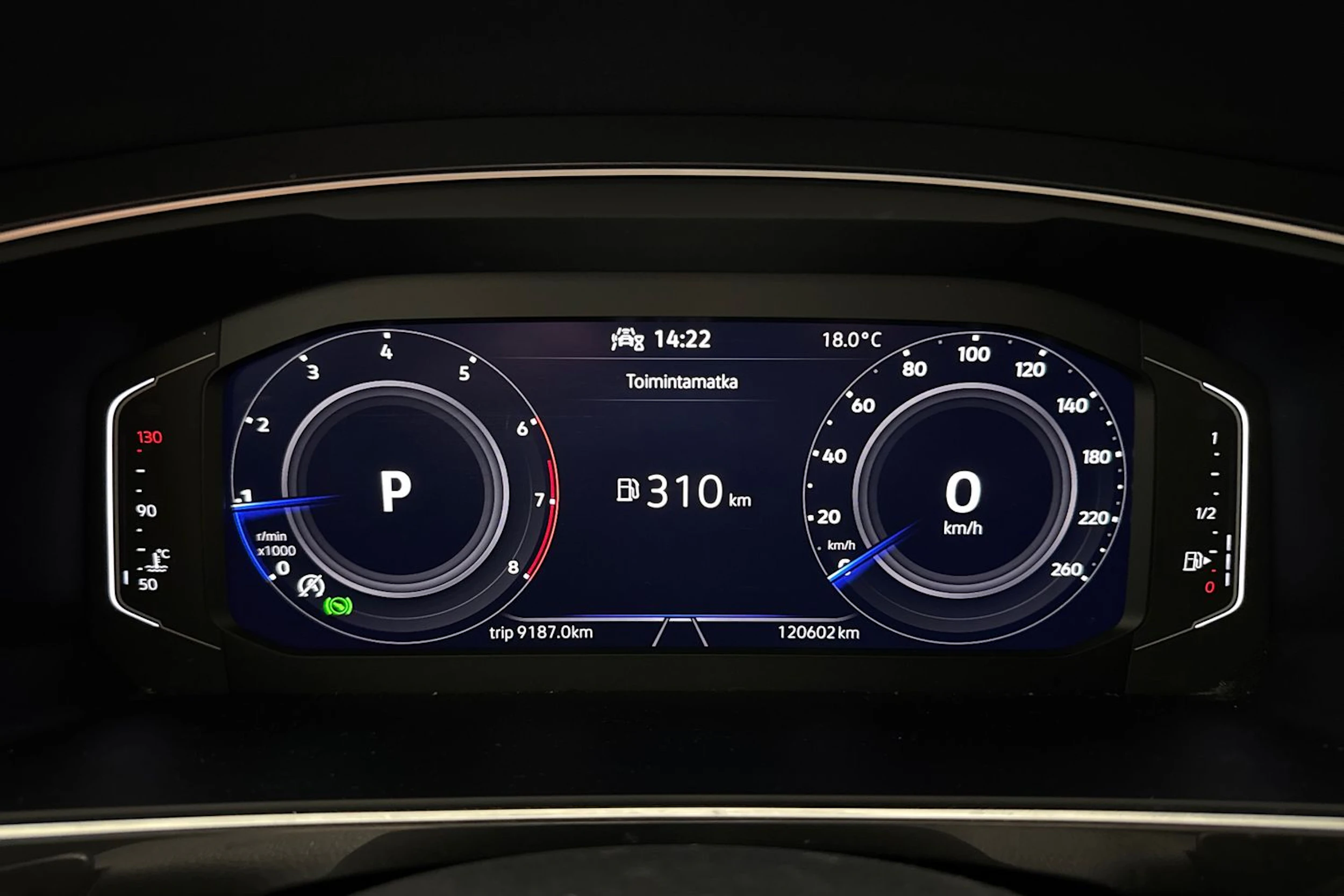 sininen Volkswagen Tiguan 2023 kuva 20.