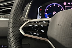 musta Volkswagen Tiguan 2024 kuva 10.