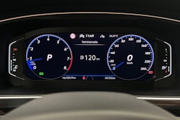 musta Volkswagen Tiguan 2024 kuva 12.