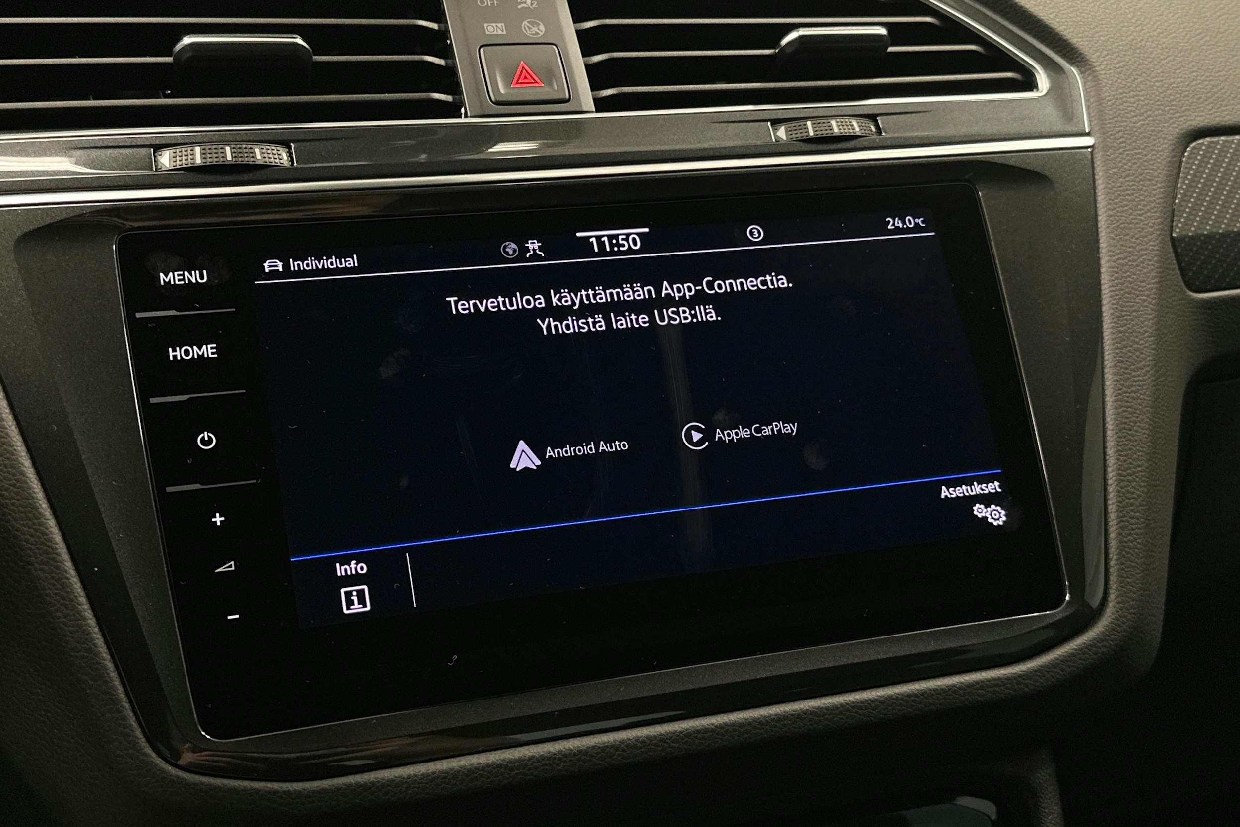 musta Volkswagen Tiguan 2024 kuva 18.