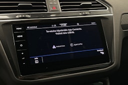musta Volkswagen Tiguan 2024 kuva 18.