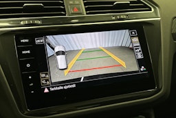 musta Volkswagen Tiguan 2024 kuva 19.