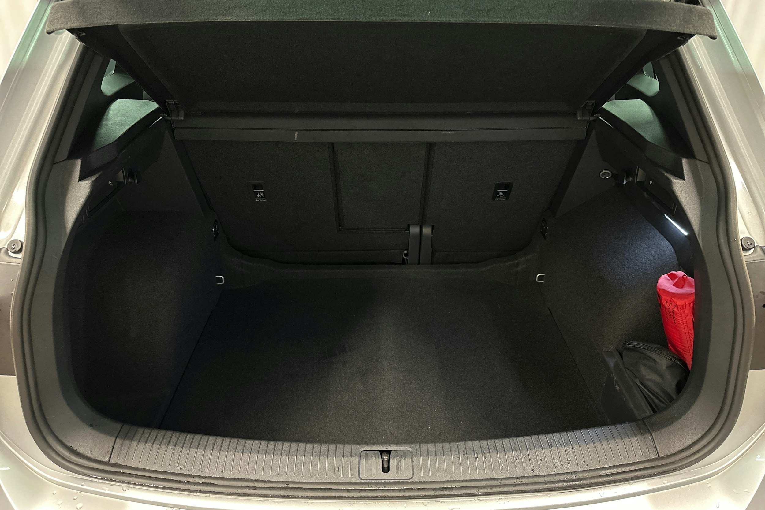hopea Volkswagen Tiguan 2024 kuva 14.