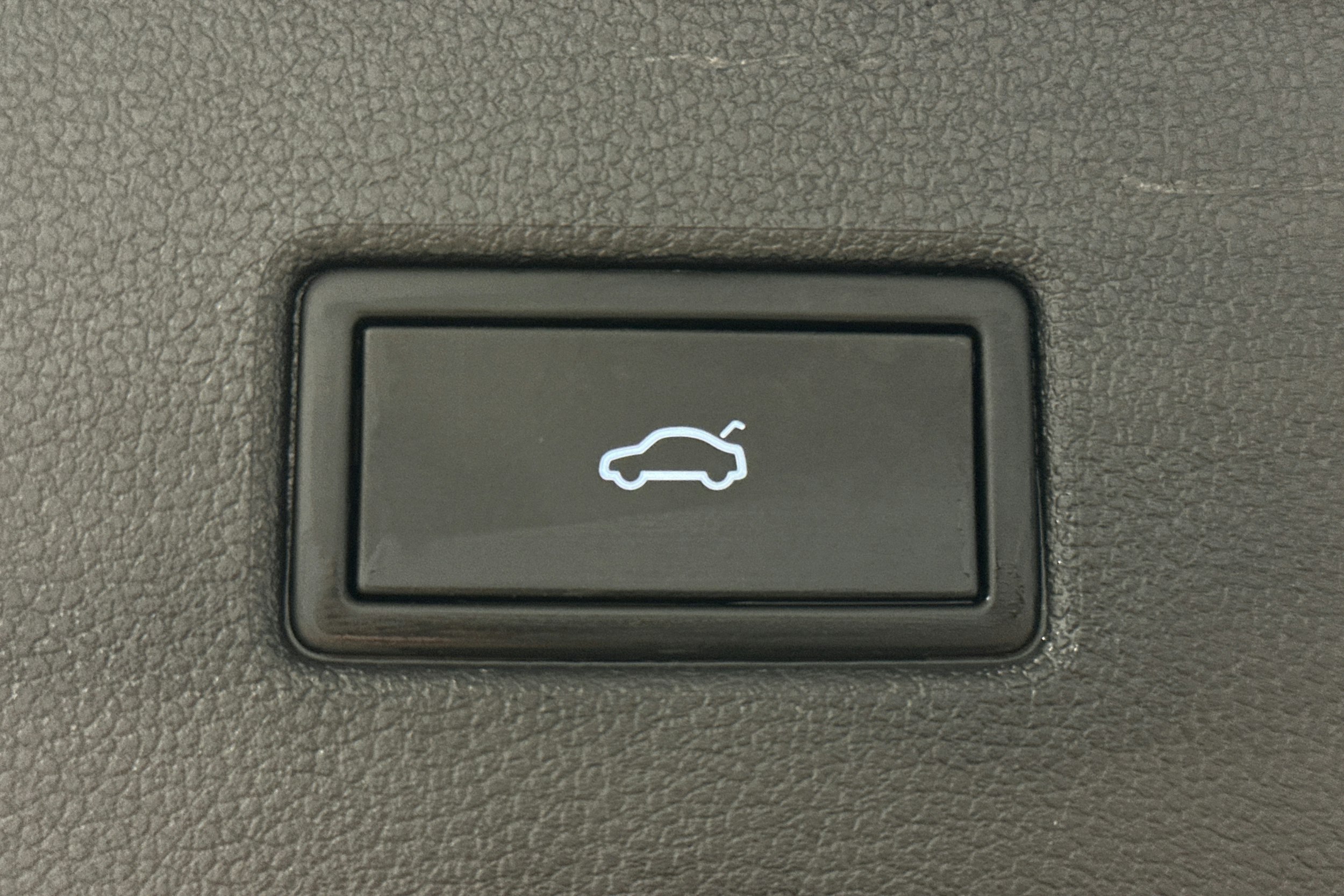 hopea Volkswagen Tiguan 2024 kuva 16.