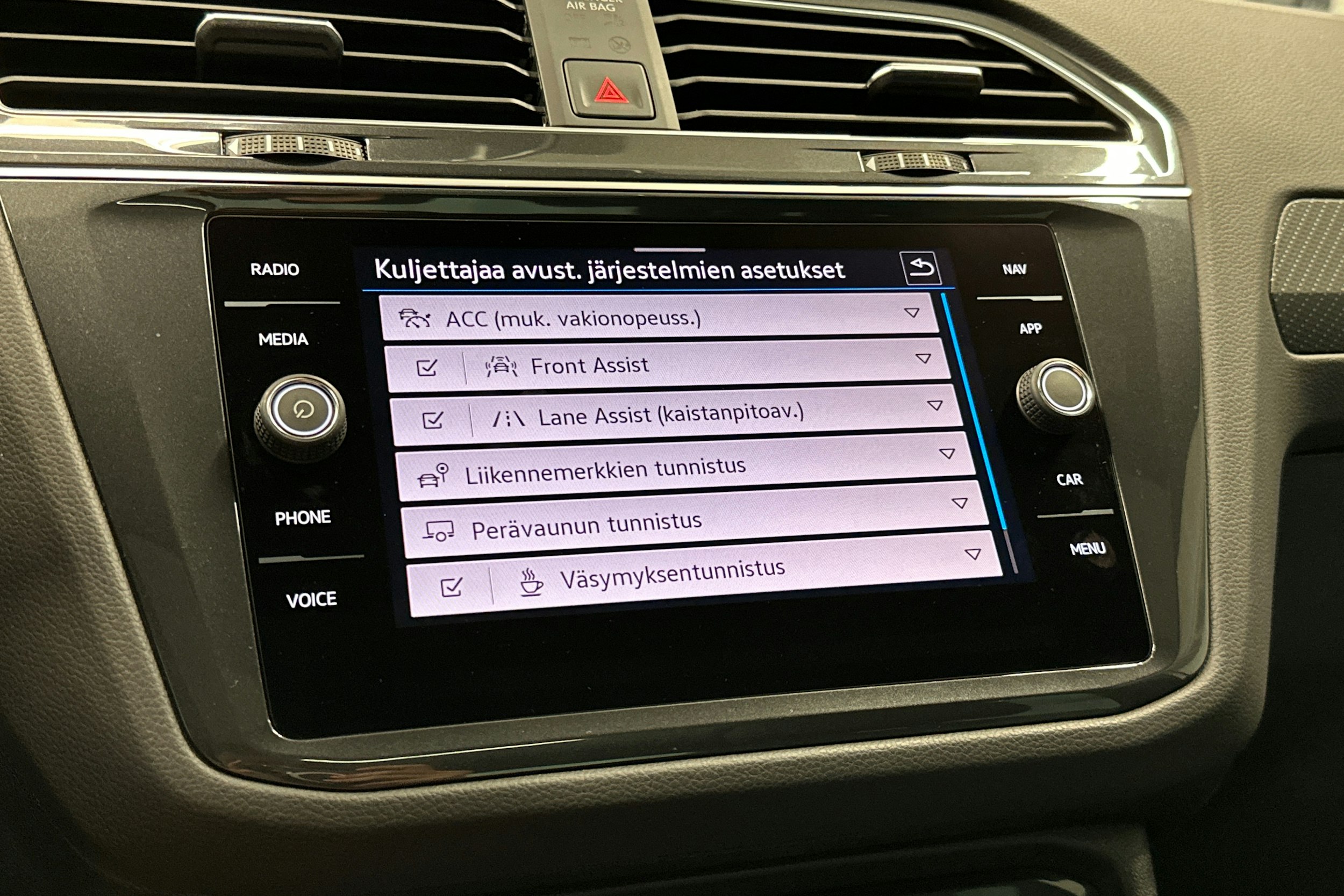 hopea Volkswagen Tiguan 2024 kuva 27.