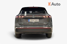 Oranssi Volkswagen Tiguan 2024 kuva 3.