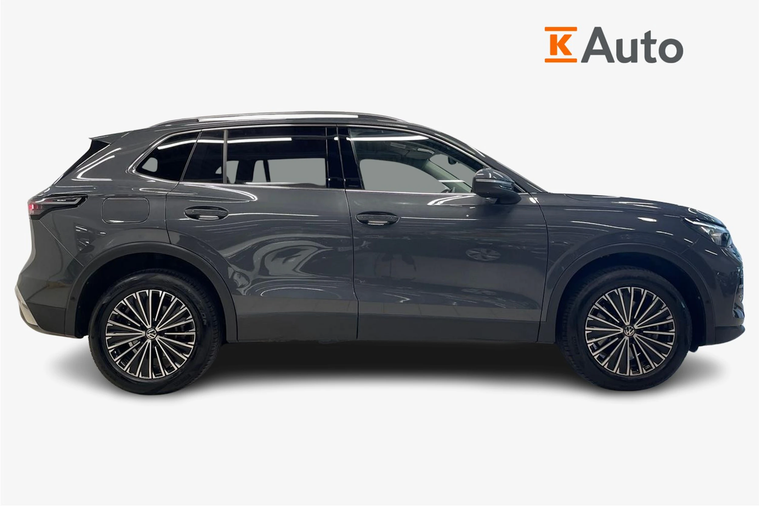 Oranssi Volkswagen Tiguan 2024 kuva 5.