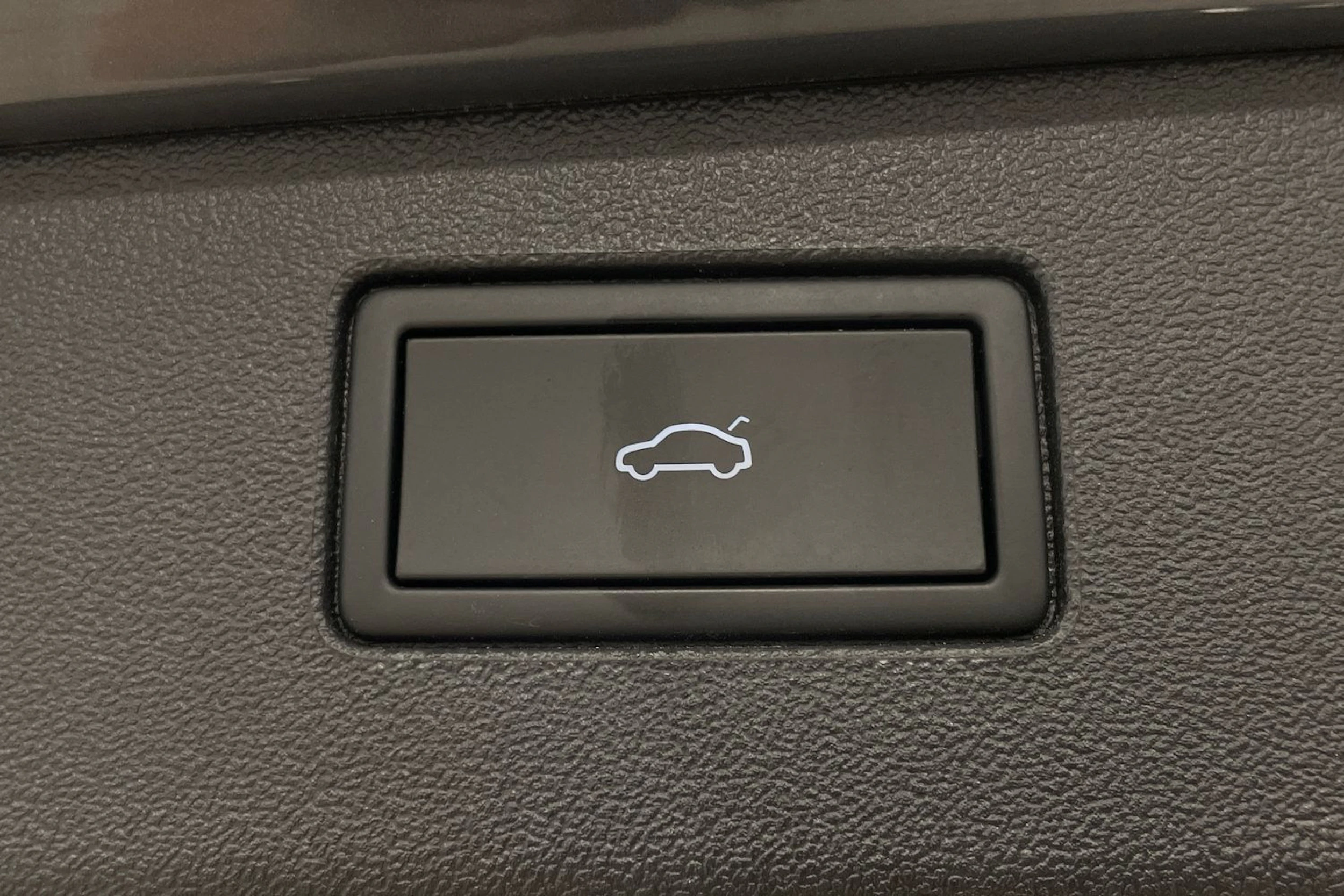 Oranssi Volkswagen Tiguan 2024 kuva 24.
