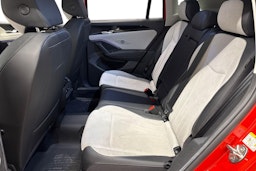 met. oranssi Volkswagen Tiguan 2024 kuva 10.