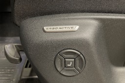 met. oranssi Volkswagen Tiguan 2024 kuva 32.