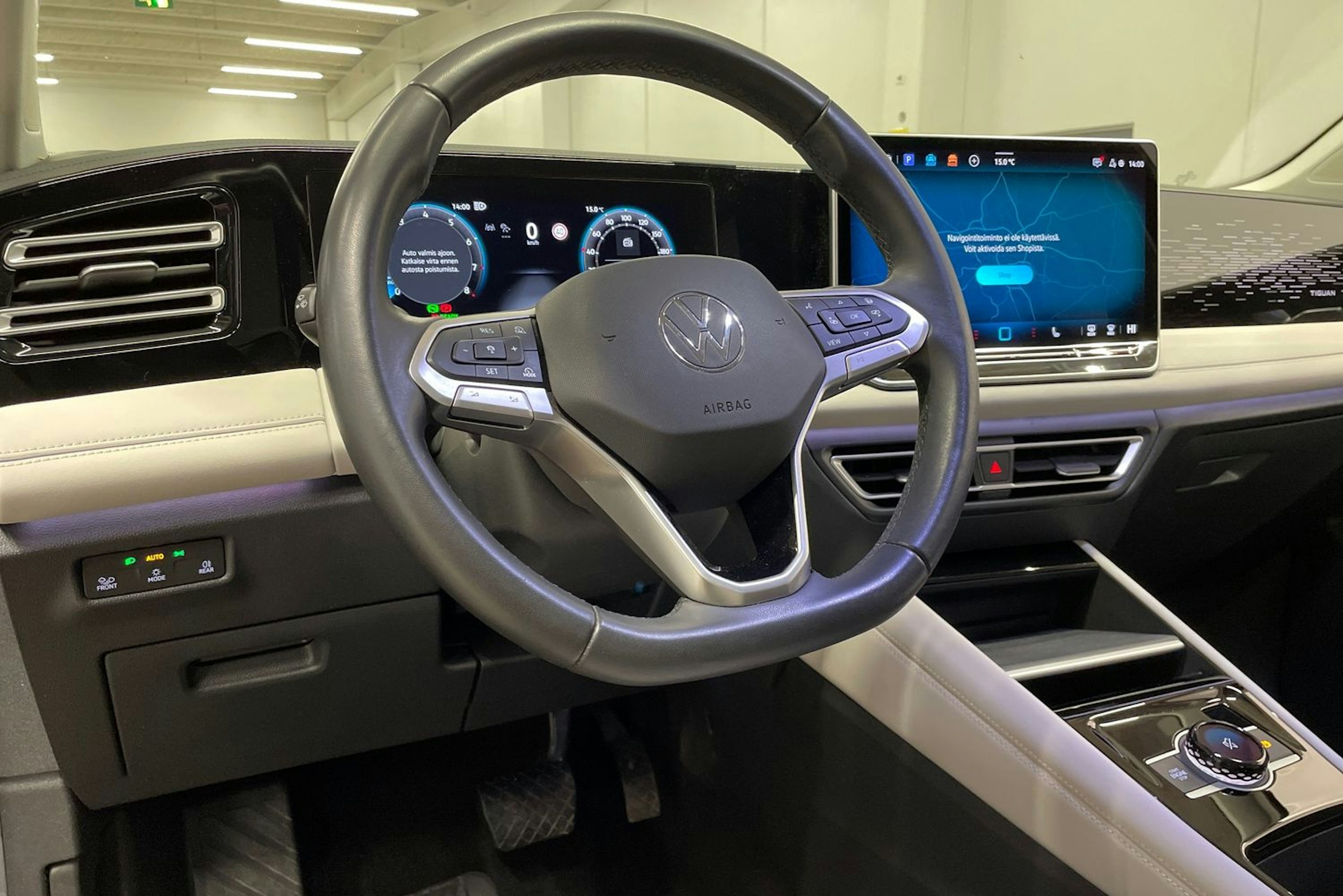 met. oranssi Volkswagen Tiguan 2024 kuva 33.