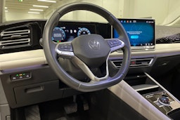 met. oranssi Volkswagen Tiguan 2024 kuva 33.