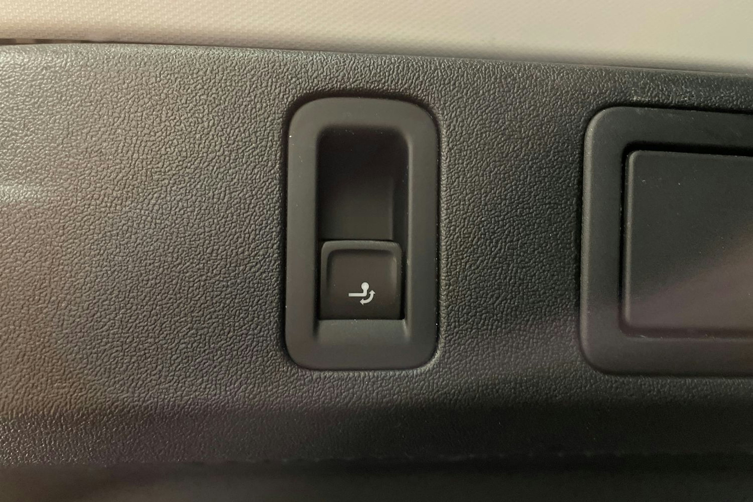 met. oranssi Volkswagen Tiguan 2024 kuva 37.