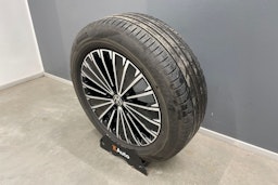 vihreä Volkswagen Tiguan 2024 kuva 14.