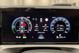 vihreä Volkswagen Tiguan 2024 kuva 16.