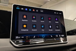 vihreä Volkswagen Tiguan 2024 kuva 18.