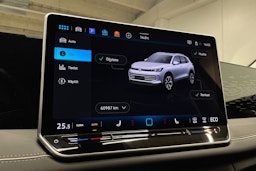 vihreä Volkswagen Tiguan 2024 kuva 20.