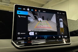 vihreä Volkswagen Tiguan 2024 kuva 22.