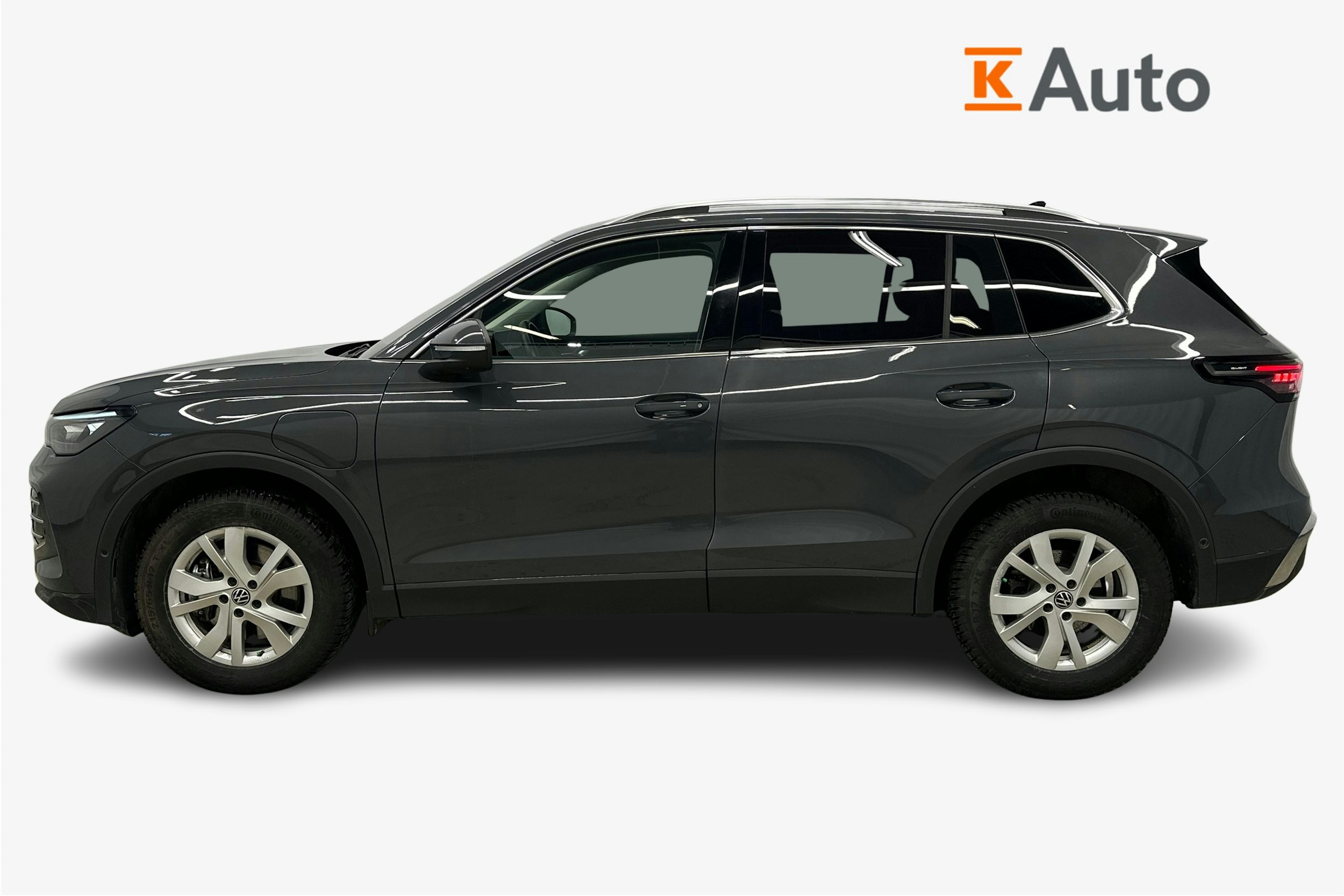 harmaa metalliväri Volkswagen Tiguan 2024 kuva 6.