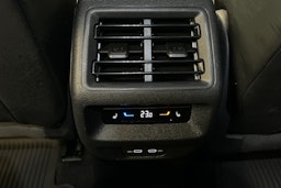 harmaa metalliväri Volkswagen Tiguan 2024 kuva 11.