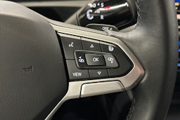 harmaa metalliväri Volkswagen Tiguan 2024 kuva 19.