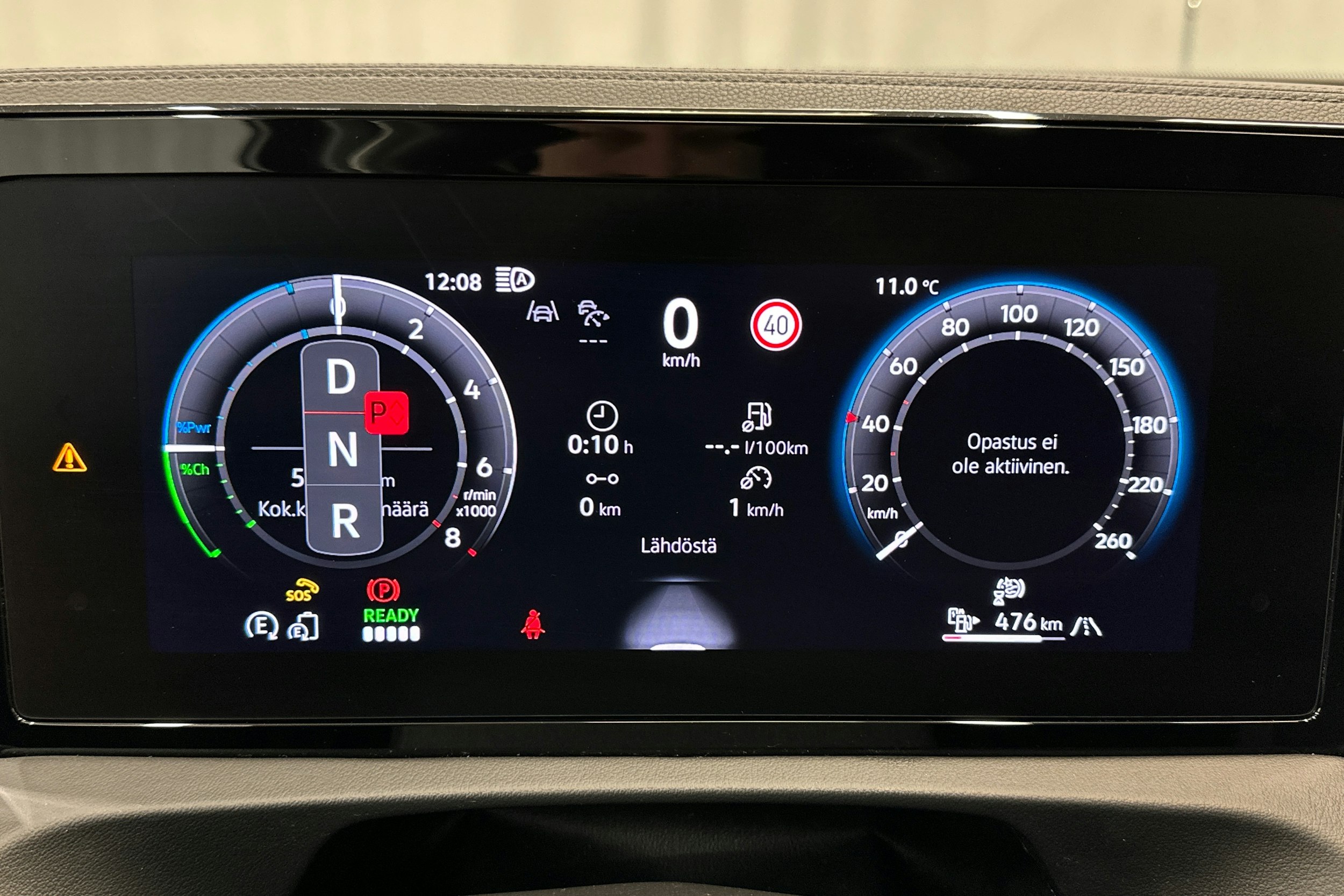 harmaa metalliväri Volkswagen Tiguan 2024 kuva 20.