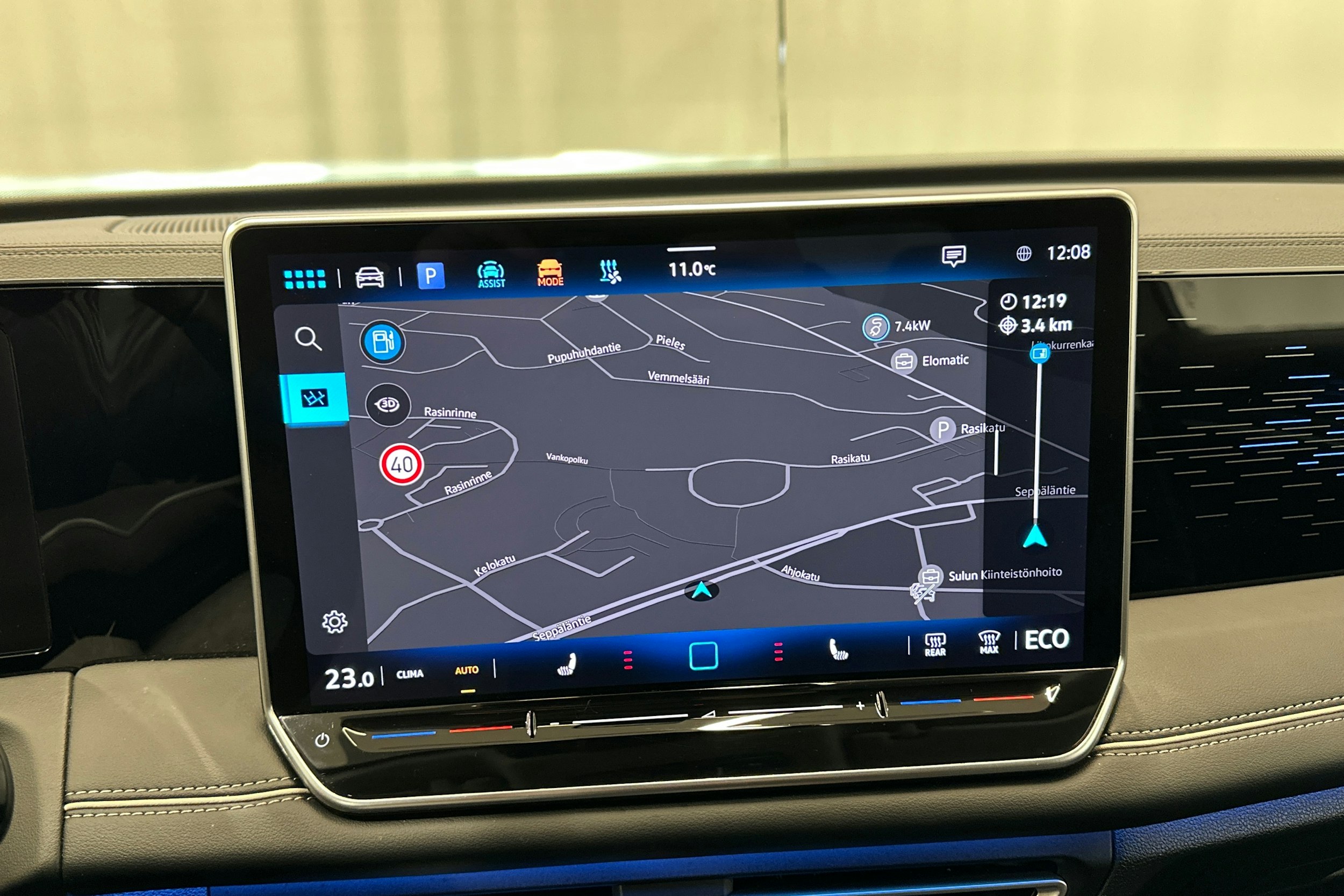 harmaa metalliväri Volkswagen Tiguan 2024 kuva 21.