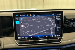 harmaa metalliväri Volkswagen Tiguan 2024 kuva 21.