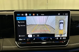 harmaa metalliväri Volkswagen Tiguan 2024 kuva 22.