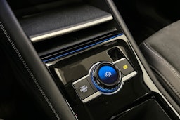 harmaa metalliväri Volkswagen Tiguan 2024 kuva 27.