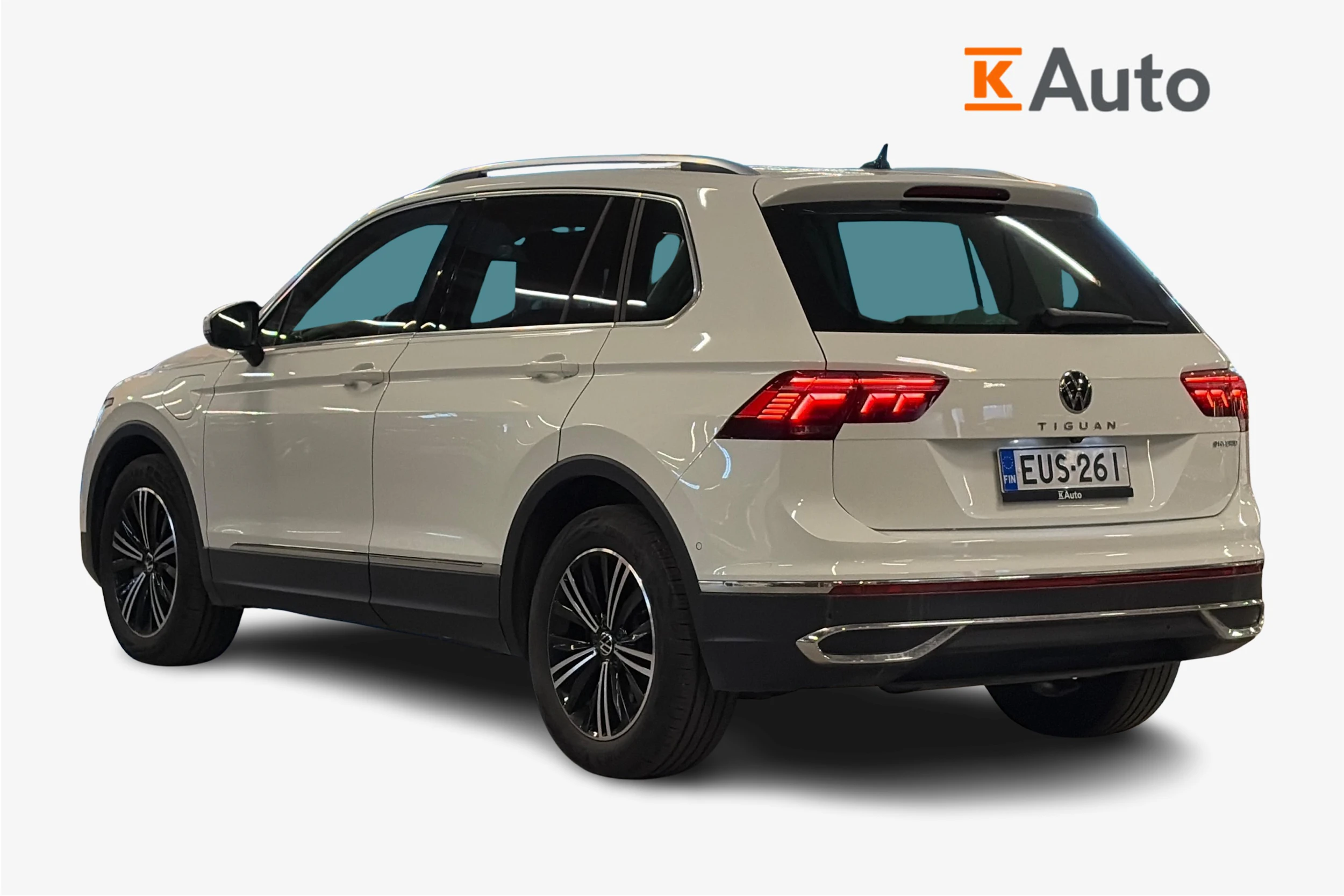 valkoinen Volkswagen Tiguan 2024 kuva 2.