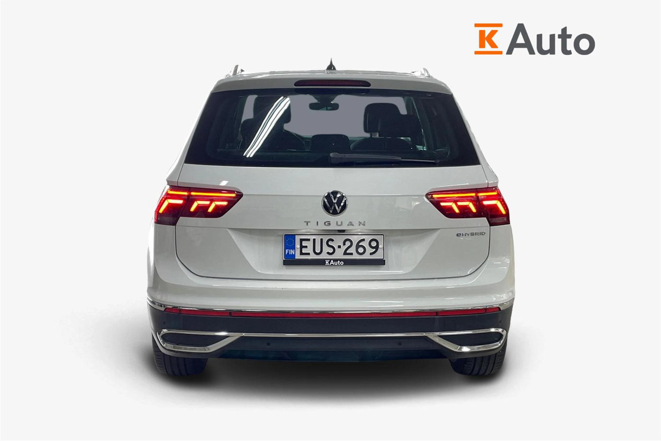 valkoinen Volkswagen Tiguan 2024 kuva 3.
