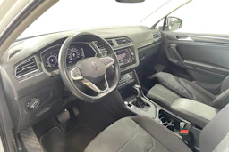 valkoinen Volkswagen Tiguan 2024 kuva 6.