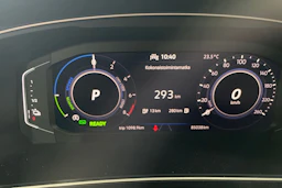 valkoinen Volkswagen Tiguan 2024 kuva 18.